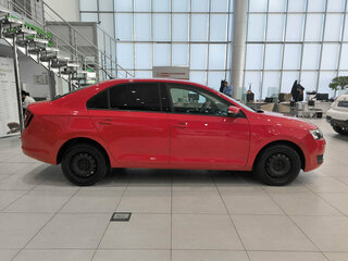 2017 Skoda Rapid I Рестайлинг, красный, 830000 рублей, вид 4