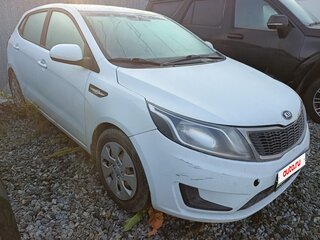 2014 Kia Rio III, белый, 500000 рублей, вид 2