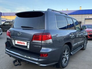 2014 Lexus LX 570 III Рестайлинг, серый, 3499999 рублей, вид 4