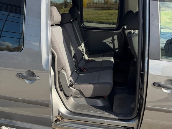 2018 Volkswagen Caddy IV, серый, 1749000 рублей - вид 15