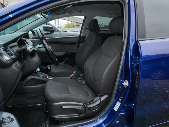 2016 Kia Rio III Рестайлинг, синий, 1069000 рублей - вид 9