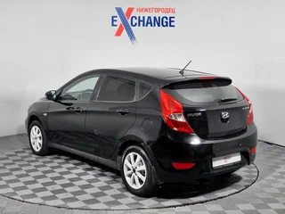 2011 Hyundai Solaris I, чёрный, 550000 рублей, вид 4