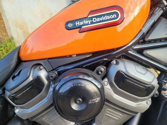 2024 Harley-Davidson Nightster, оранжевый, 950000 рублей - вид 23
