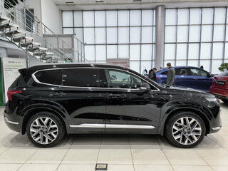 2022 Hyundai Santa Fe IV Рестайлинг, чёрный, 4150000 рублей, вид 4