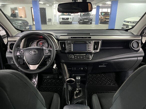 2015 Toyota RAV4 IV (XA40), коричневый, 1935000 рублей - вид 15