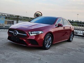 2023 Mercedes-Benz A-Класс 180 Long IV (W177) Рестайлинг, красный, 1750000 рублей, вид 1