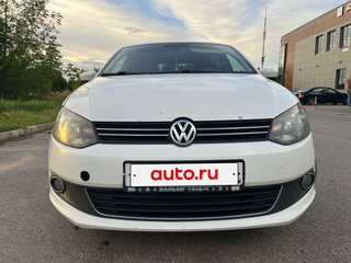 2013 Volkswagen Polo V, белый, 549000 рублей, вид 2