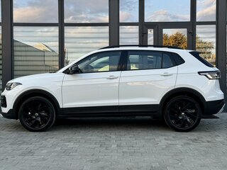 2026 Volkswagen Tharu XR 300 TSI, белый, 2840000 рублей, вид 4