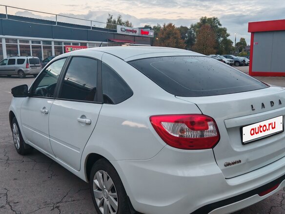 2023 Lada (ВАЗ) Granta I Рестайлинг, белый, 749000 рублей - вид 6