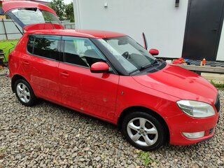2010 Skoda Fabia II Рестайлинг, красный, 400000 рублей, вид 2