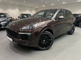 2017 Porsche Cayenne Diesel II Рестайлинг (958), коричневый, 5550000 рублей, вид 1
