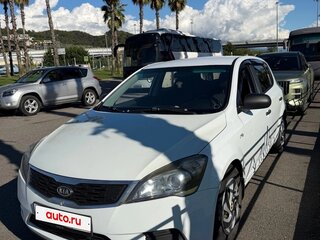 2012 Kia Ceed I Рестайлинг, белый, 750000 рублей, вид 1