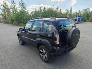 2026 Lada (ВАЗ) Niva Travel I Рестайлинг, чёрный, 1699830 рублей, вид 5