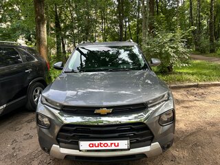 2021 Chevrolet TrailBlazer III, серый, 1900000 рублей, вид 1