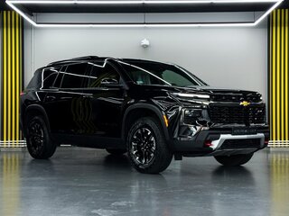 2024 Chevrolet Traverse III, чёрный, 8666000 рублей, вид 4