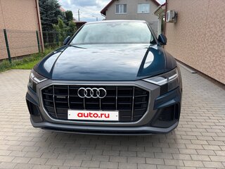 2019 Audi Q8 55 TFSI I (4M), синий, 4185000 рублей, вид 2