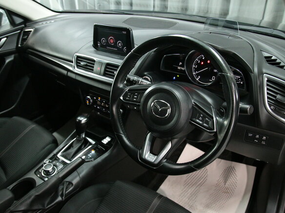 2019 Mazda Axela III Рестайлинг, чёрный, 1380000 рублей - вид 22