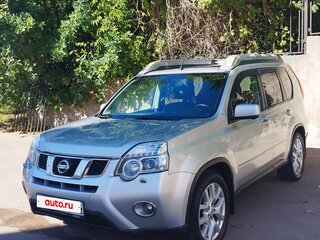 2013 Nissan X-Trail II Рестайлинг, серебристый, 1350000 рублей, вид 1