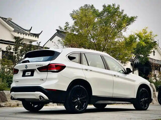 2022 BMW X1 Long 20Li sDrive II (F48) Рестайлинг, белый, 1970500 рублей, вид 4