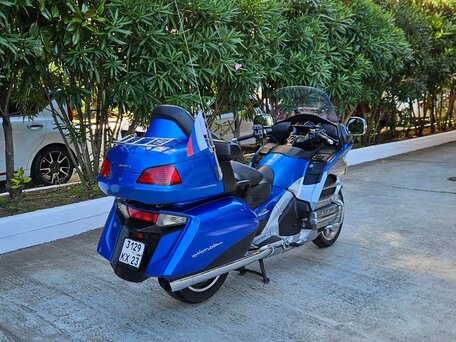 2012 Honda GL 1800 Gold Wing, синий, 1550000 рублей, вид 3