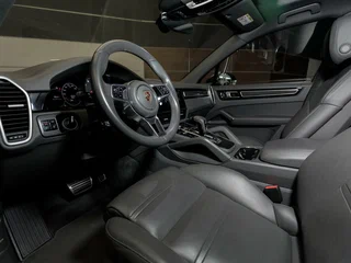 2019 Porsche Cayenne S III, серый, 5490000 рублей, вид 2