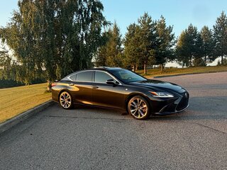 2019 Lexus ES 350 VII, чёрный, 5500000 рублей, вид 4