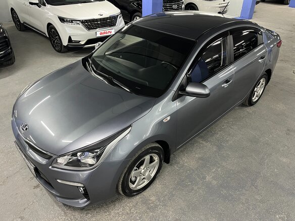 2017 Kia Rio III Рестайлинг, серый, 1125000 рублей - вид 8