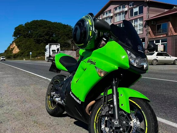 2008 Kawasaki ER-6F (Ninja 650R), зелёный, 375000 рублей