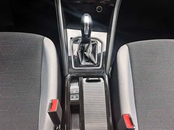 2023 Jetta VS5 I Рестайлинг, чёрный - вид 13