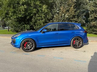 2016 Porsche Cayenne GTS II Рестайлинг (958), синий, 4600000 рублей, вид 5