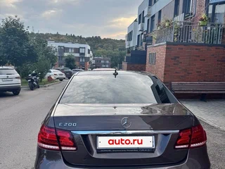 2013 Mercedes-Benz E-Класс 200 IV (W212, S212, C207) Рестайлинг, коричневый, 1800000 рублей, вид 5