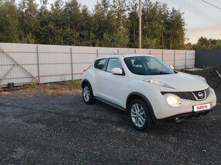 2013 Nissan Juke I, белый, 930000 рублей, вид 2