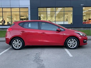 2015 Kia Ceed II Рестайлинг, красный, 1210000 рублей, вид 4