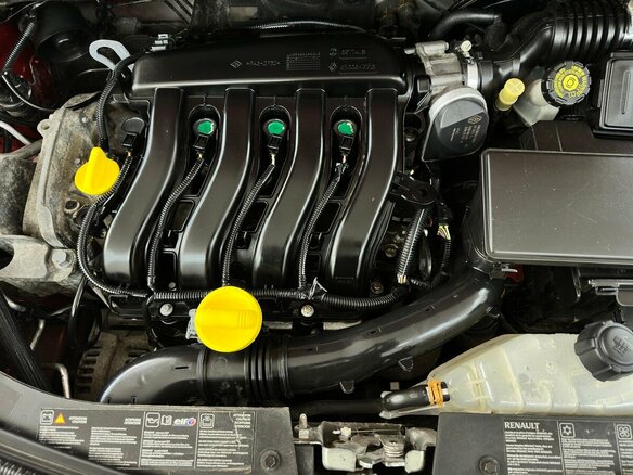 2007 Renault Clio III, красный, 649000 рублей - вид 12