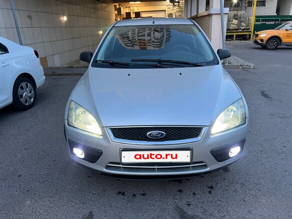 2006 Ford Focus II, серебристый - вид 1