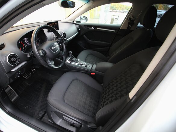 2014 Audi A3 III (8V), белый, 1095000 рублей - вид 10