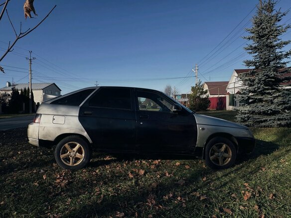 2005 Lada (ВАЗ) 2112, бежевый, 65000 рублей - вид 2