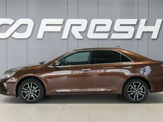 2017 Toyota Camry VII (XV50) Рестайлинг 2, коричневый, 2200000 рублей, вид 4