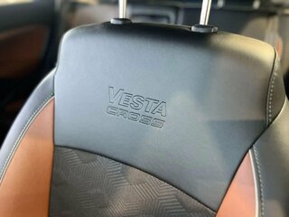 2026 Lada (ВАЗ) Vesta SW Cross I Рестайлинг (NG), белый, 2002770 рублей, вид 5