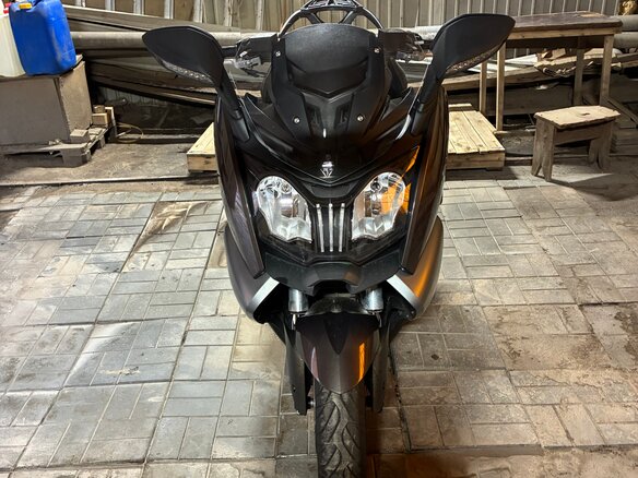 2014 BMW C 650 GT, серый, 600000 рублей - вид 5