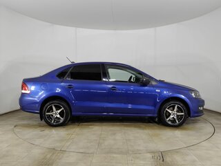 2018 Volkswagen Polo V Рестайлинг, синий, 1215000 рублей, вид 4