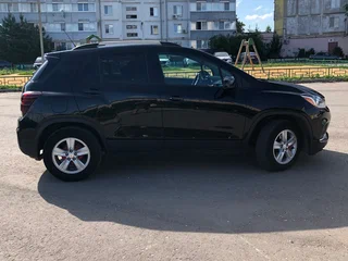 2021 Chevrolet Trax I Рестайлинг, чёрный, 1440000 рублей, вид 4