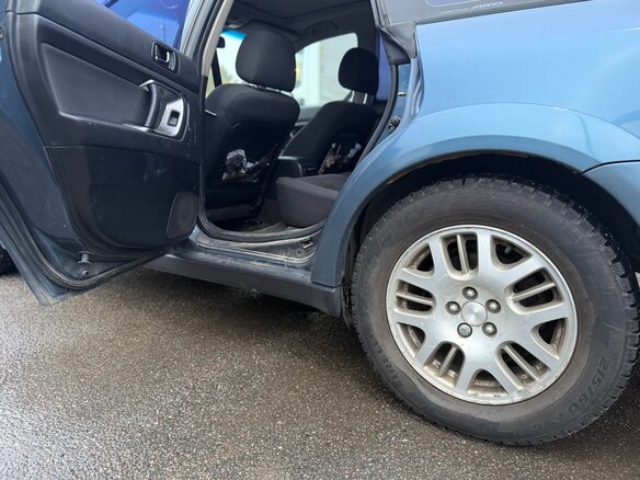 2004 Subaru Outback III, голубой, 600000 рублей - вид 9