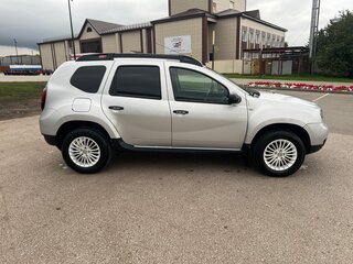 2015 Renault Duster I Рестайлинг, серебристый, 750000 рублей, вид 4