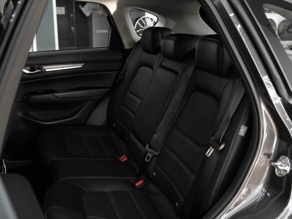 2026 Mazda CX-5 II Рестайлинг, серый, 3104000 рублей - вид 17