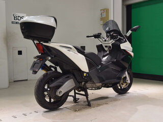 2013 Aprilia SRV 850, белый, 650000 рублей, вид 5