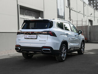 2024 Geely Okavango I Рестайлинг, белый, 2540000 рублей, вид 4