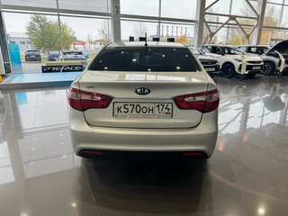 2013 Kia Rio III, серебристый, 895000 рублей, вид 5