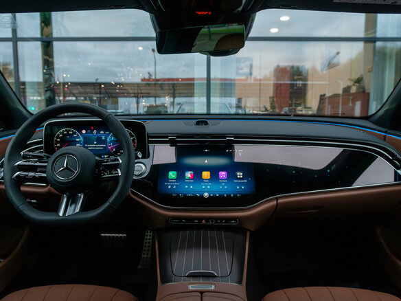 2026 Mercedes-Benz E-Класс 300 VI (W214, S214), серый, 10250000 рублей - вид 8