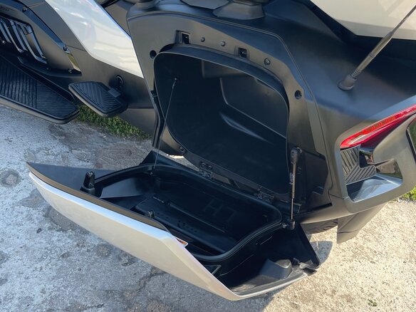 2023 BRP Can-Am Spyder, серый, 3020000 рублей - вид 21